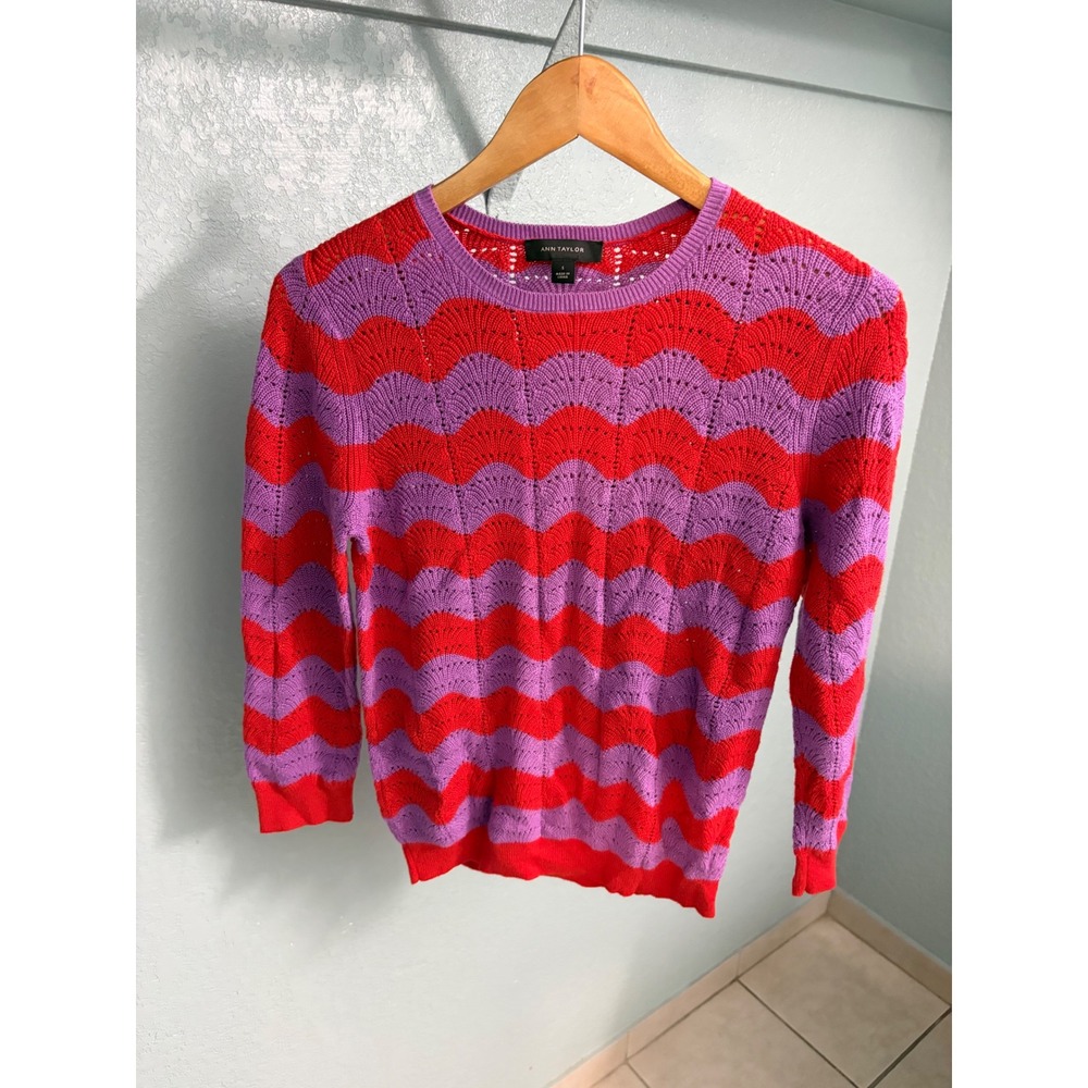 Ann Taylor‎ Red Purple Chevron Scallop Pointelle Knit Sweater Womens Small S